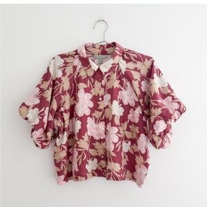 Ryegrass floral top/jacket. Size small.